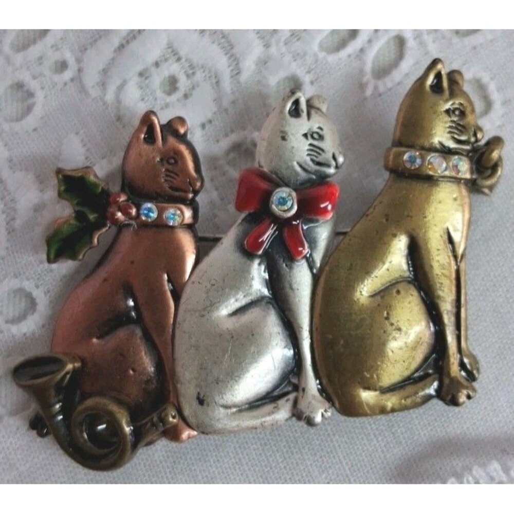 Kenneth Cole KC Holiday Cats Tricolor Metal Brooch Music Articulated Bell